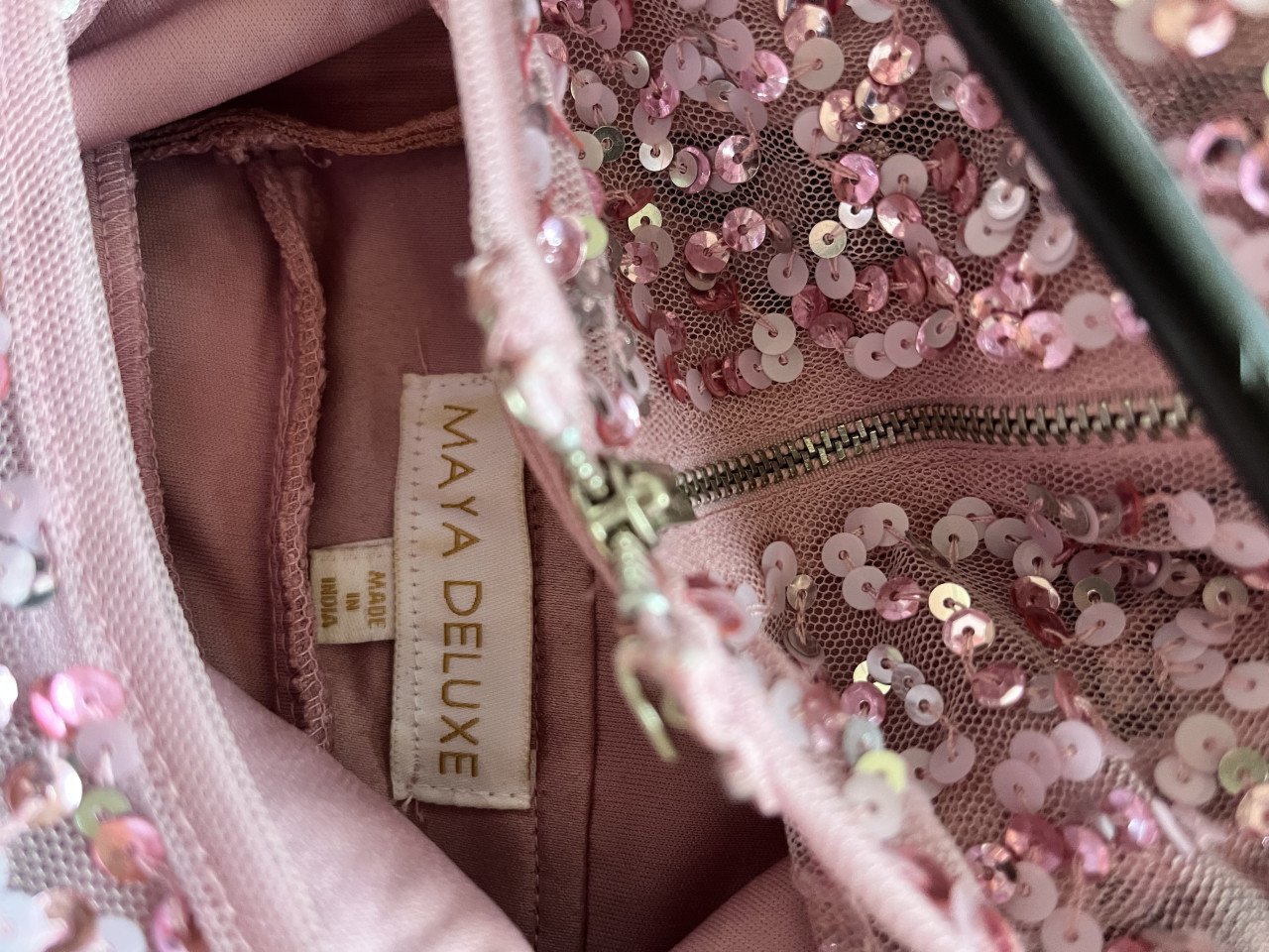 Feestelijke oud roze jurk met tule rok