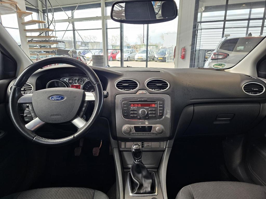 Ford Focus wagon 1.8 titanium flexi fuel