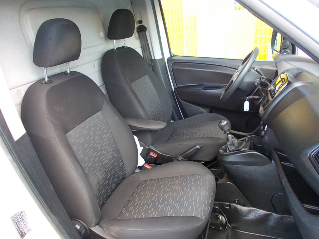 Opel Combo 1.6 cdti 77 kw (105pk) airco, cruise-contr.