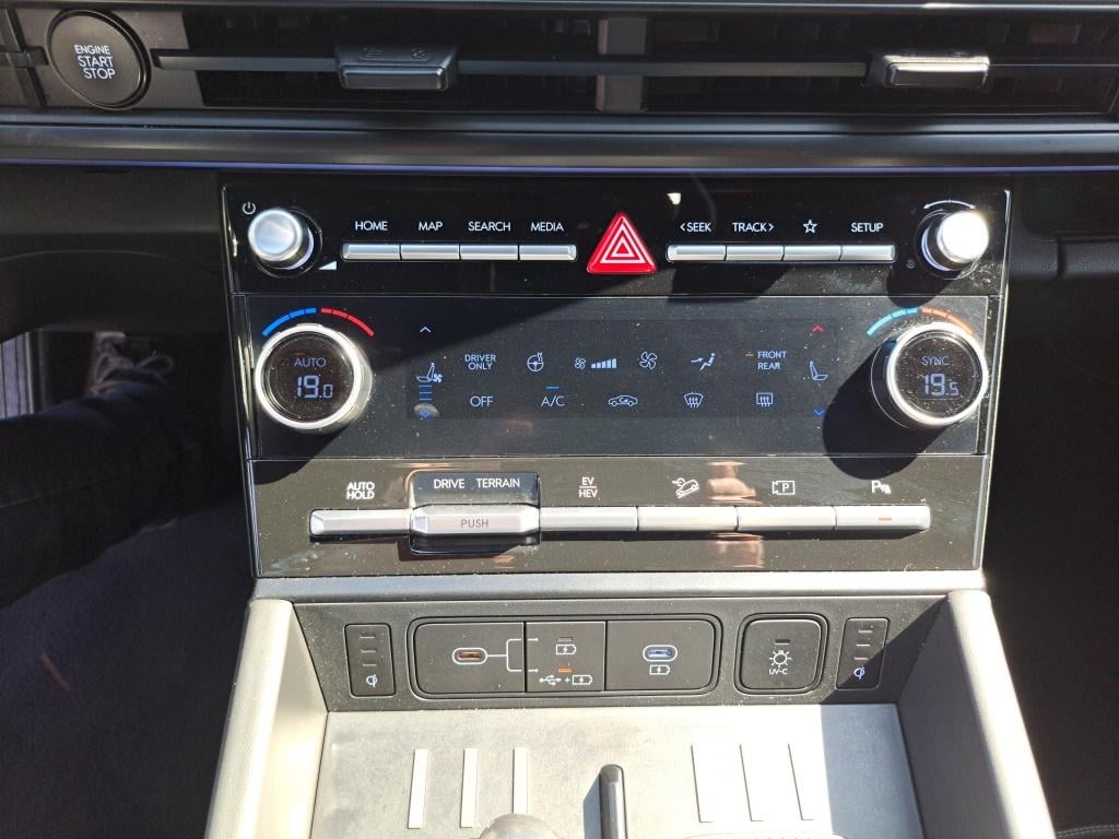 Hyundai Santa Fe 1.6 t-gdi phev 4wd blackline | 7-persoons | all season ban