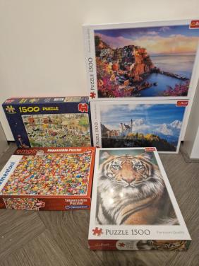 5 puzzels 1500 en 1000 stukjes