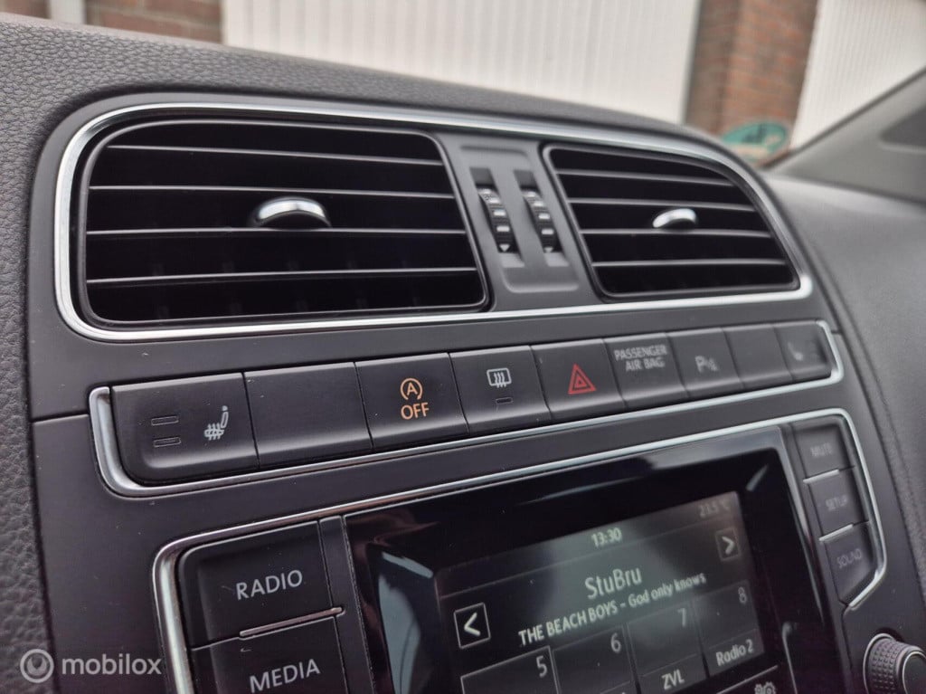 Volkswagen Polo 1.2 tsi comfortline / parkeersensoren voor + achter / stoel