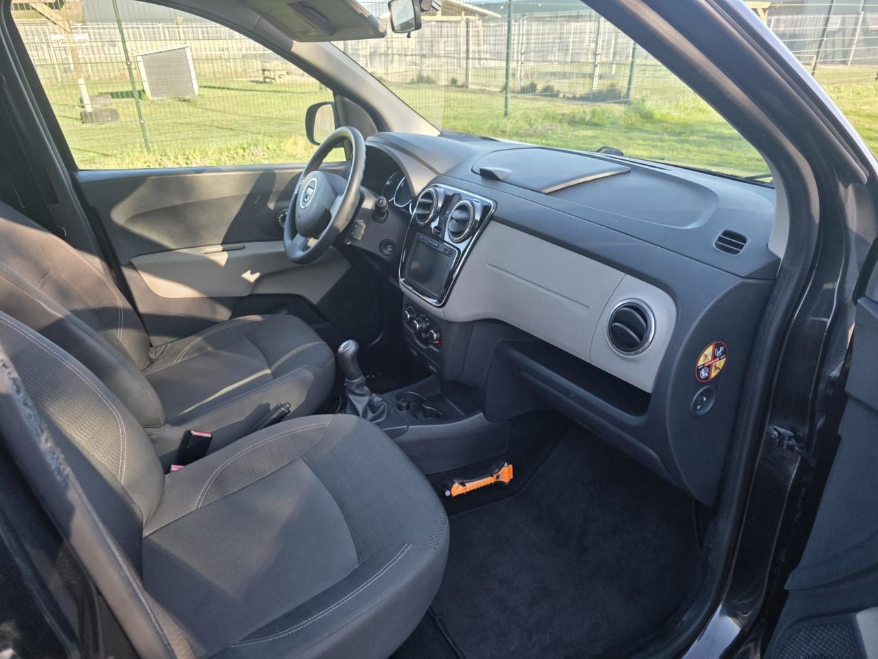 Dacia Lodgy 1.2 TCe Lauréate 5p In Goede Staat!!