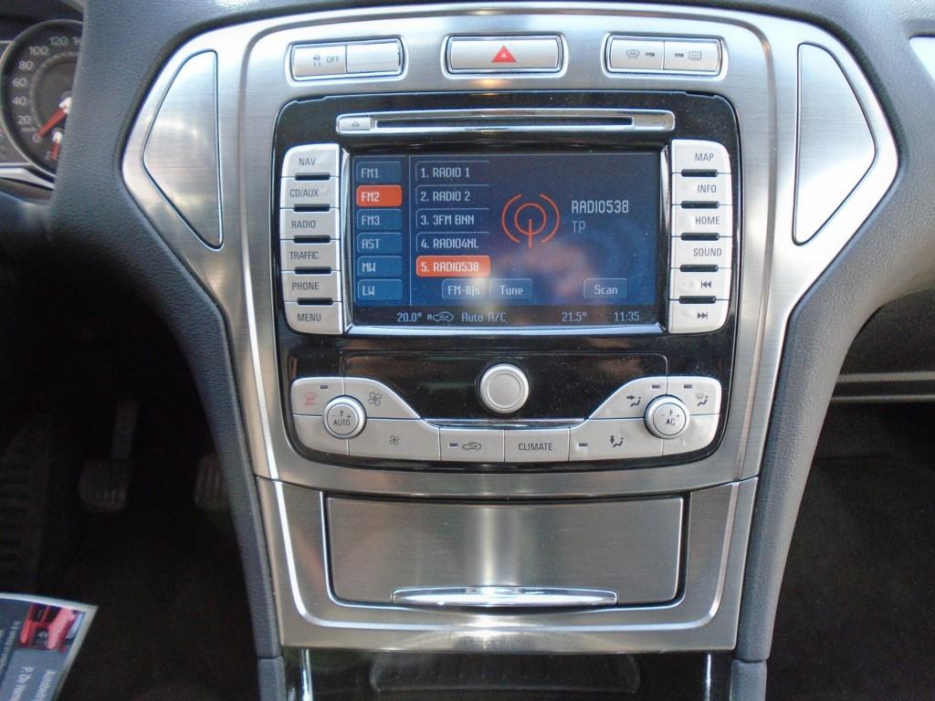 Ford Mondeo 2.0-16v titanium