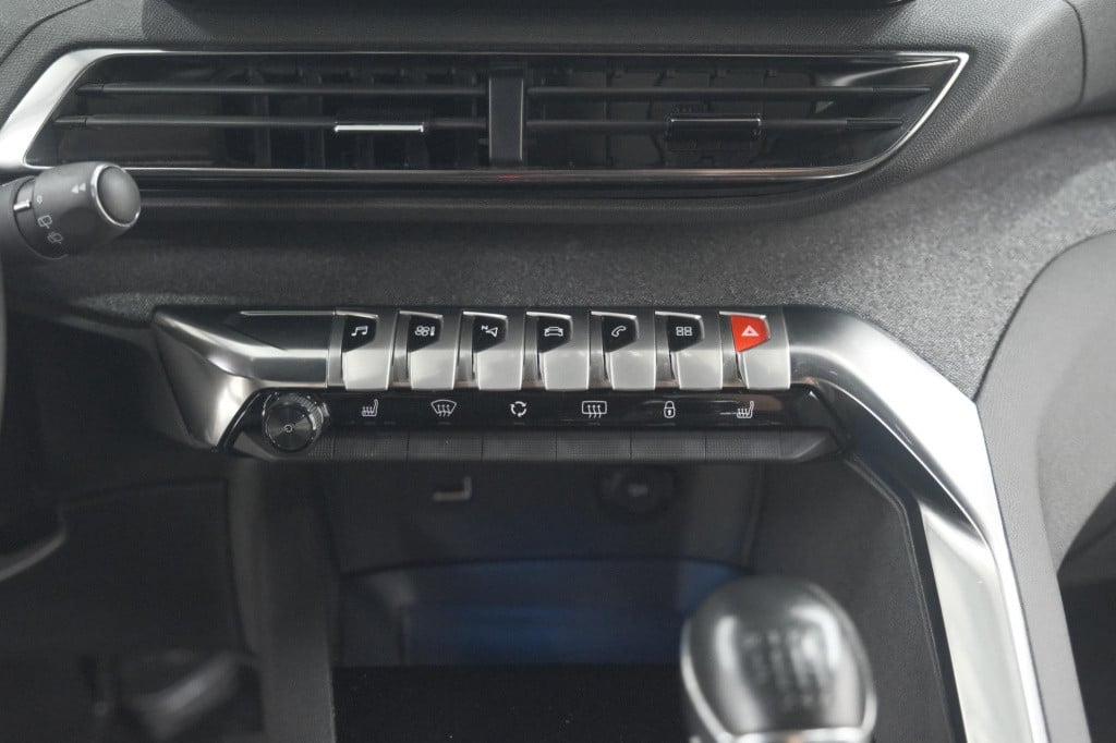Peugeot 3008 puretech 130 allure pack business | camera | elektrische koffe