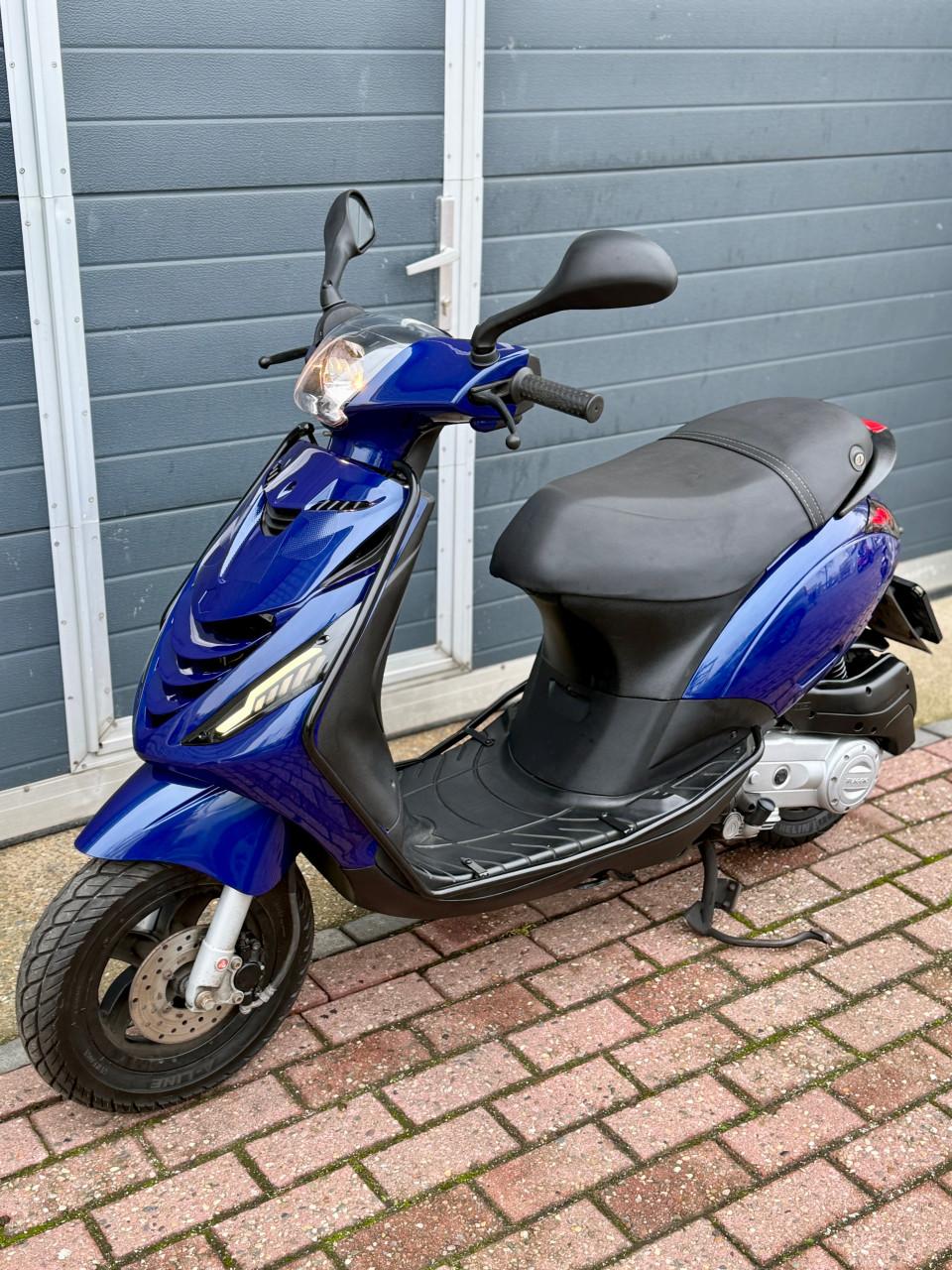 Piaggio zip 2020 full opties