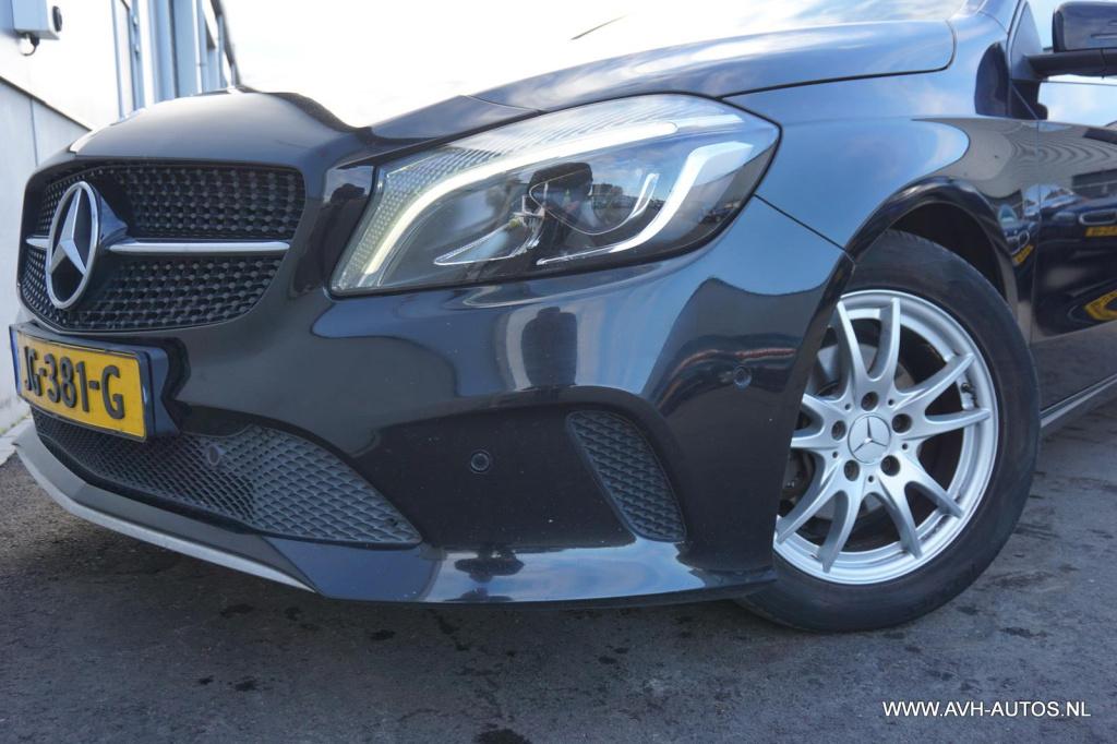 Mercedes-Benz A-Klasse 180 d lease edition ambition