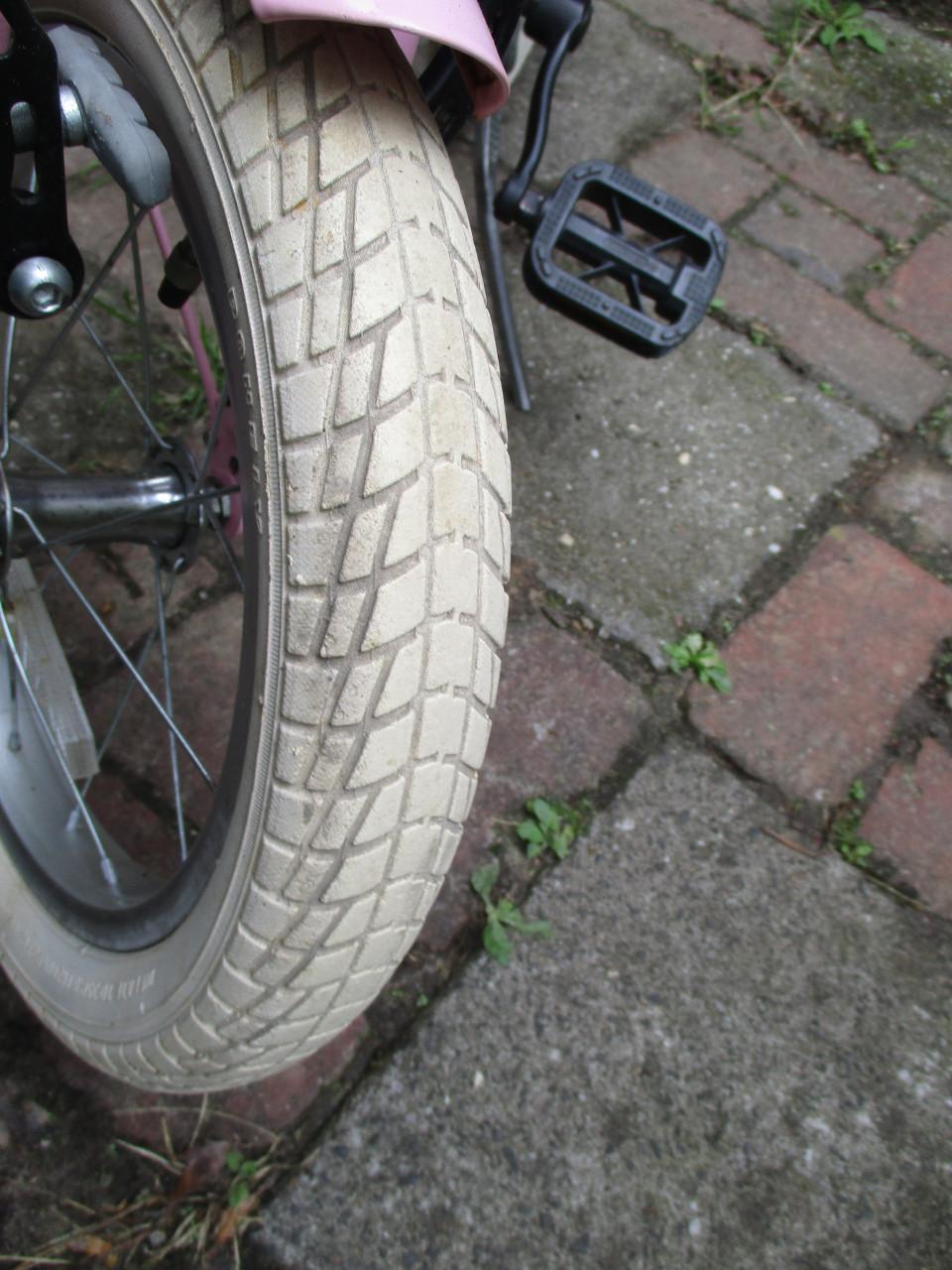 !2" Puck nogan meisjesfiets