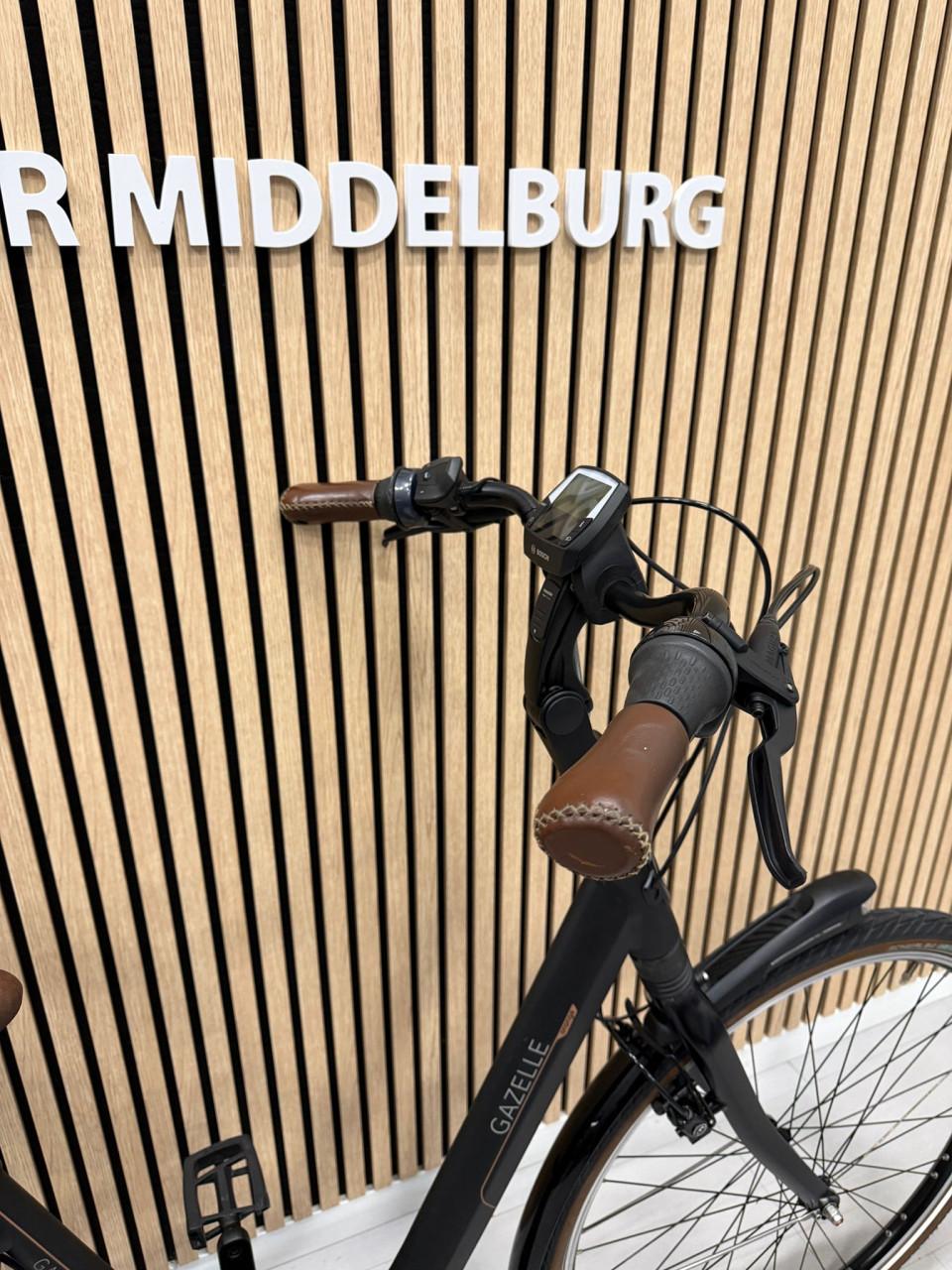 Gazelle Orange C8 Bosch Active Line Plus 500Wh 49CM