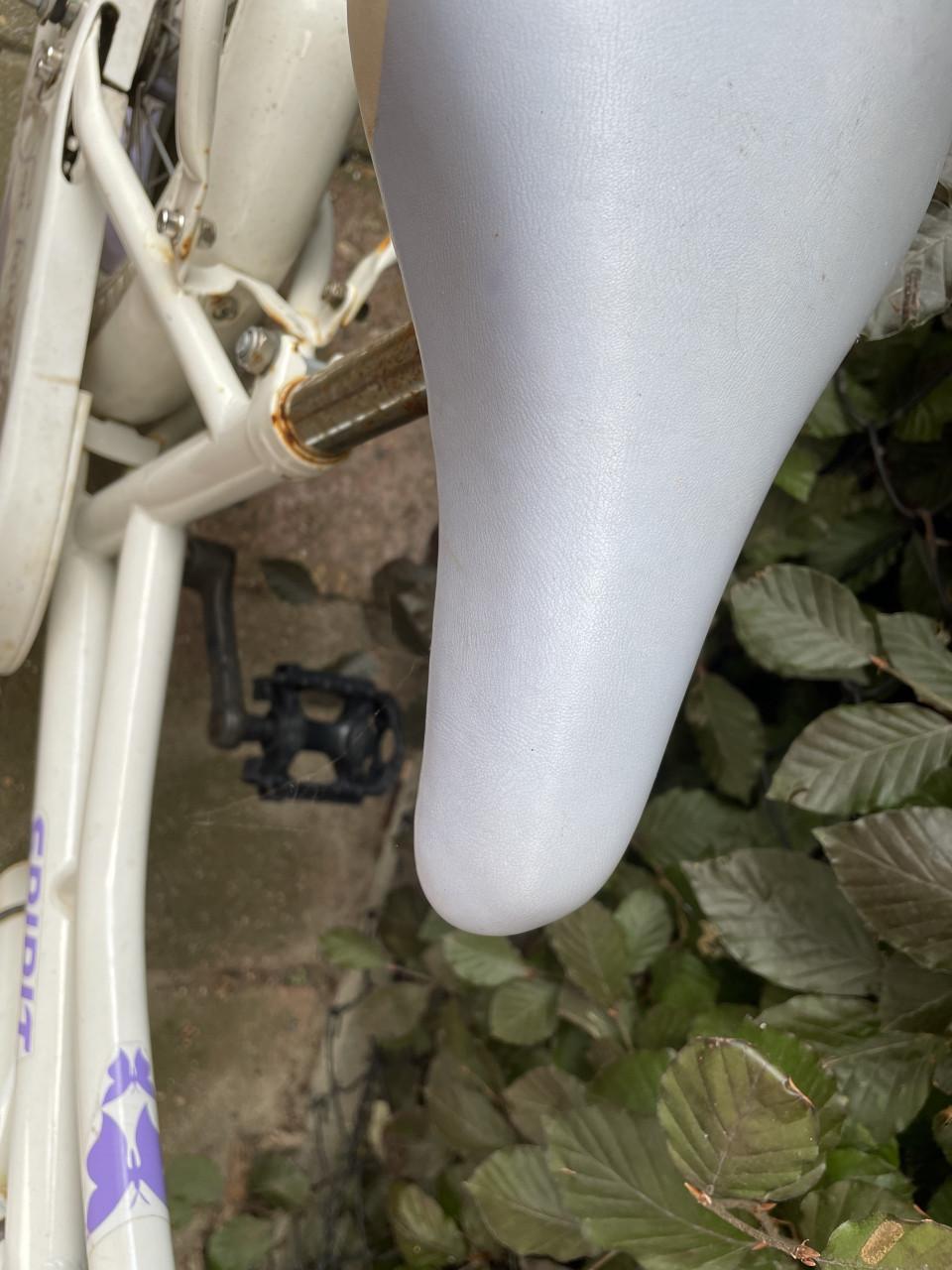 Degelijke SPIRIT Meisjesfiets, goede banden en reflectoren IZGS!!