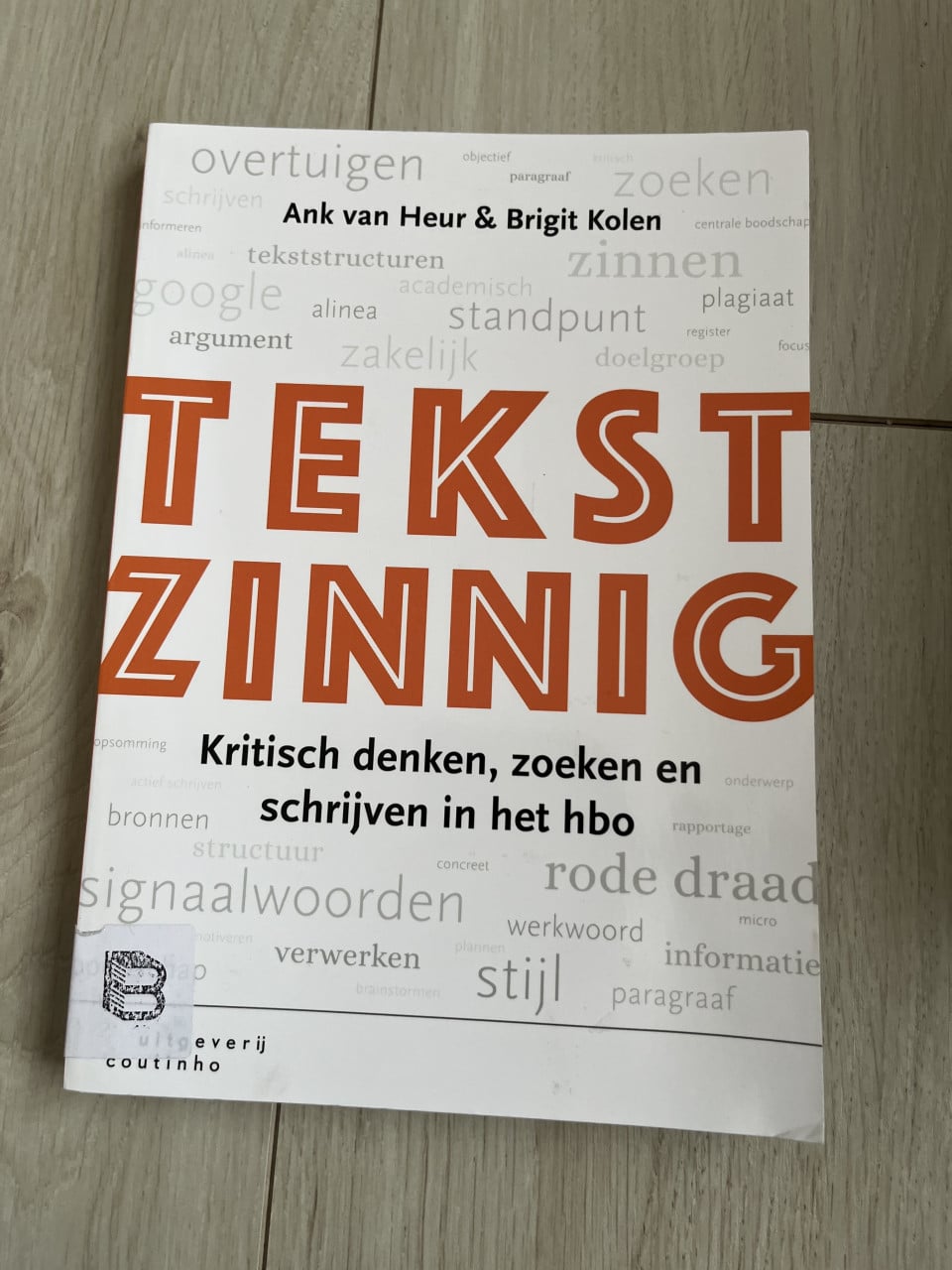 Tekstzinnig – Kritisch denken, zoeken en schrijven in het hbo