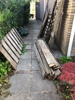 Heleboel oud hout (schuttingplanken/delen) wel met spijkers