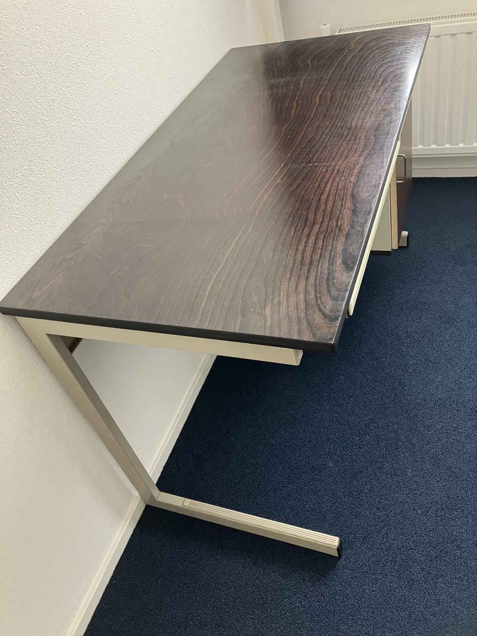 Bureau 120 x 60 x 76 cm (LxDxH) met ladeblok