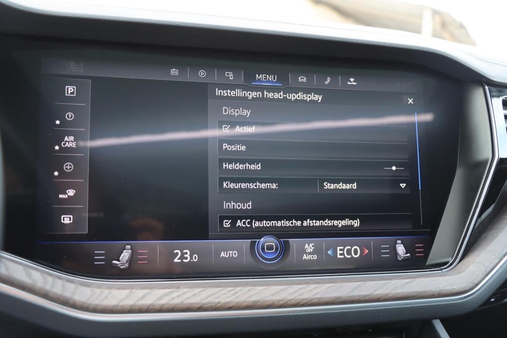 Volkswagen Touareg 3.0 tsi ehybrid 4motion elegance black style 367pk | soh