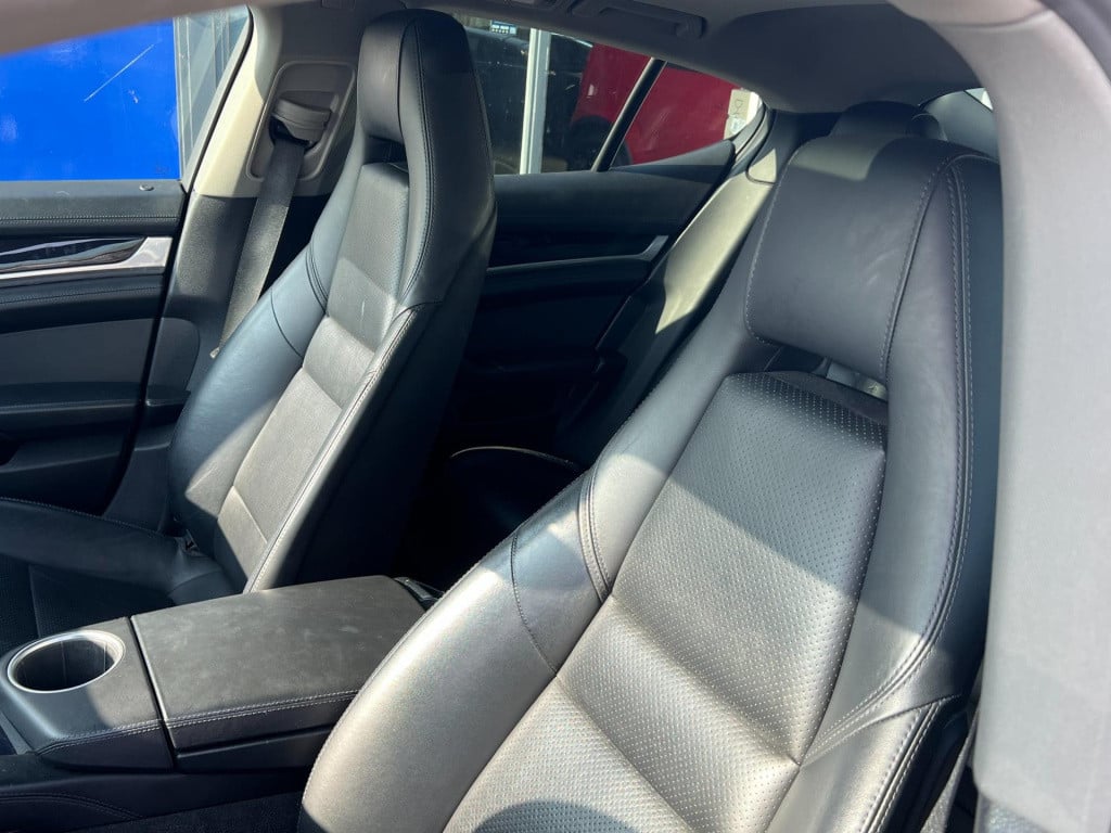 Porsche Panamera schuif/kanteldak, leer, navi, afn. trekhaak enz...