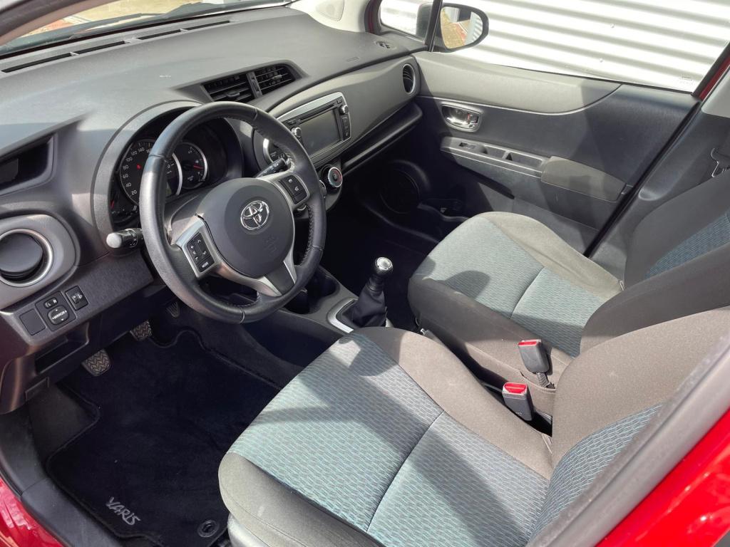 Toyota Yaris 1.0 vvt-i aspiration