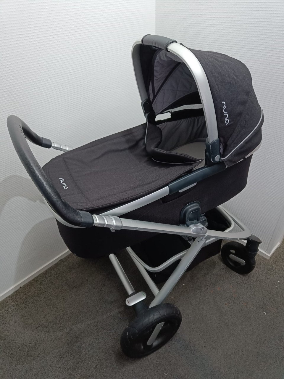 Nuna Ivvi Savi kinderwagen compleet