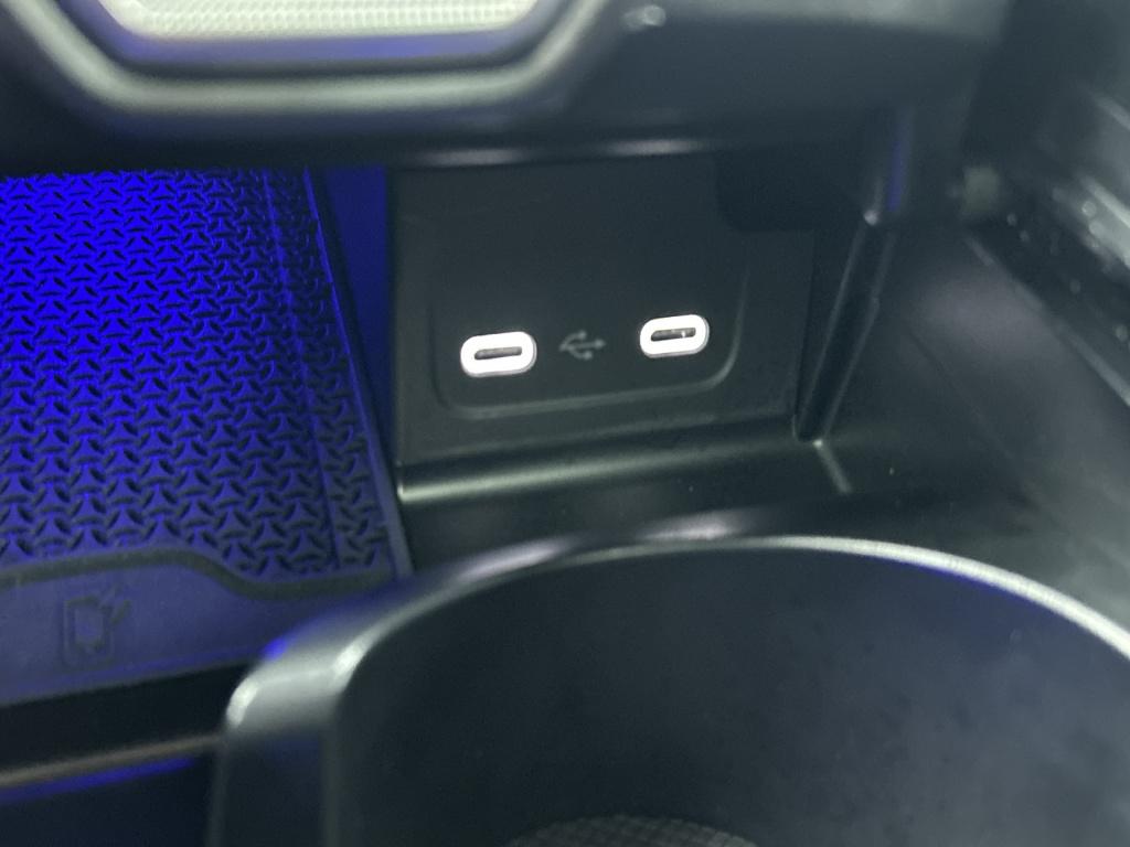 Mercedes-Benz Cle coupé 300 e amg plug-in hybride amg line | night pakket |