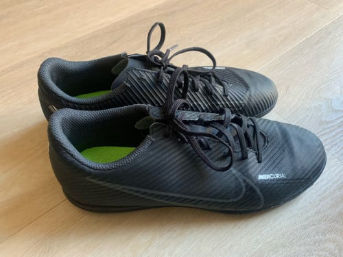 Nike zaal of gymschoenen maat 41