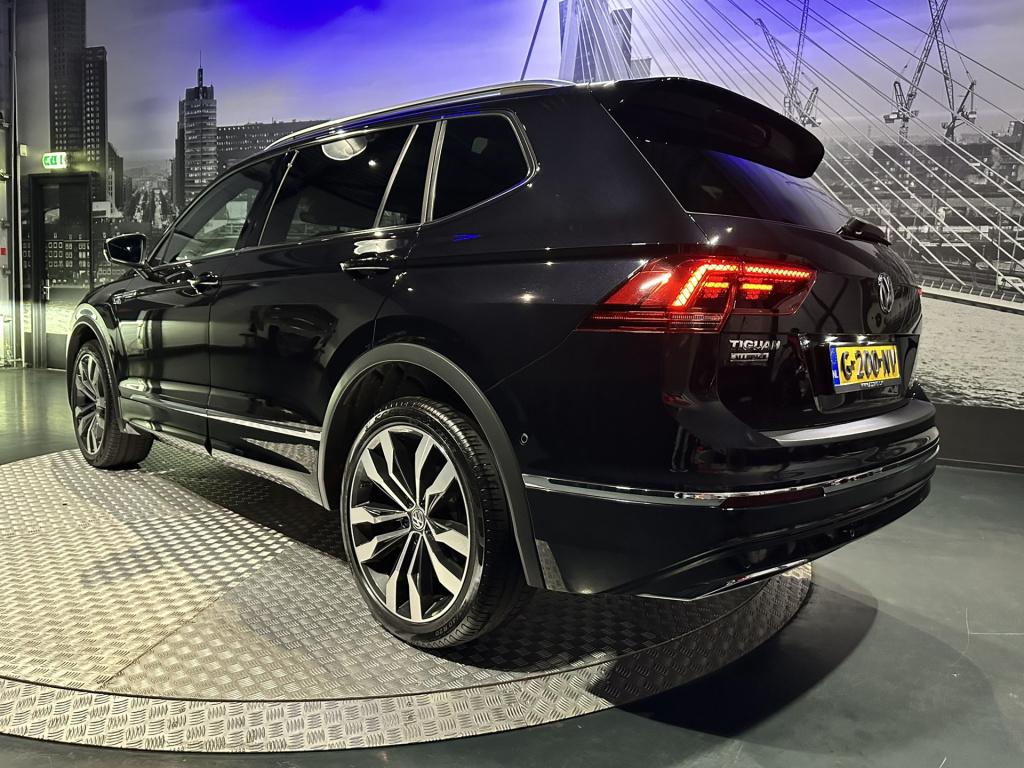 Volkswagen Tiguan Allspace 1.5 tsi highline business r 7p. *nl-auto*1e eige