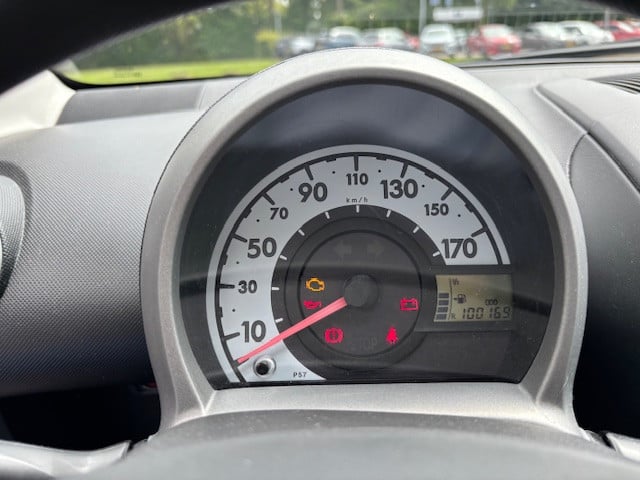 Peugeot 107 1.0 68pk 3d access pack accent radio/cd | airco | zuinige motor