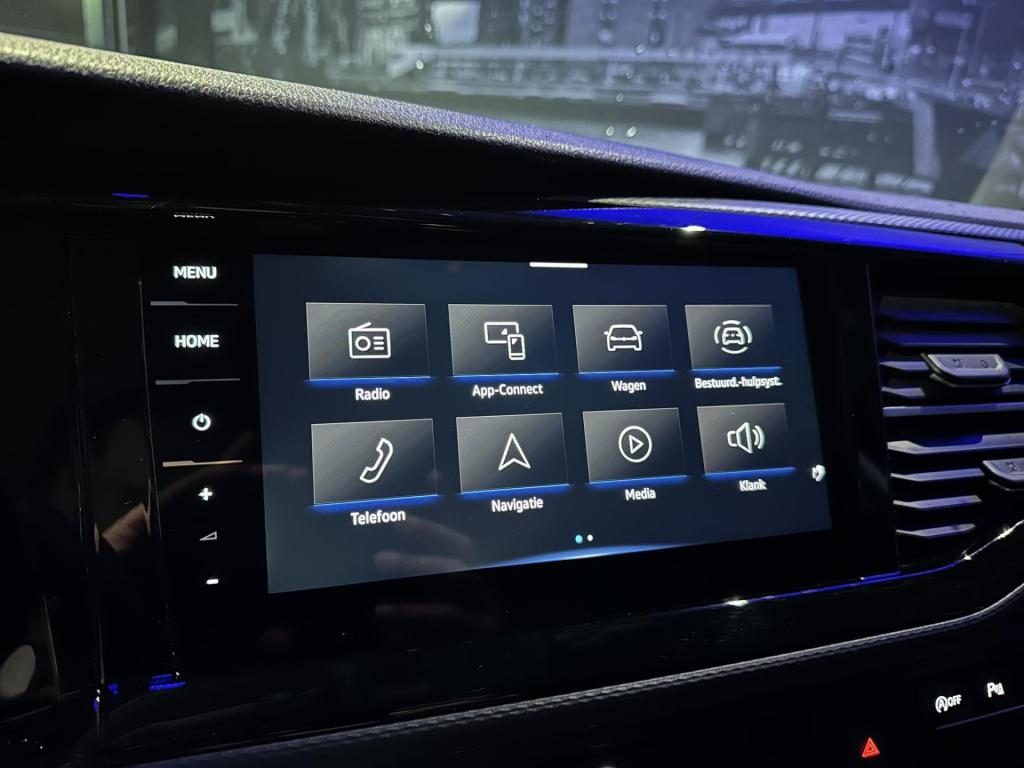 Volkswagen Transporter 2.0 tdi l2h1 30 bulli *led*camera*trekhaak*