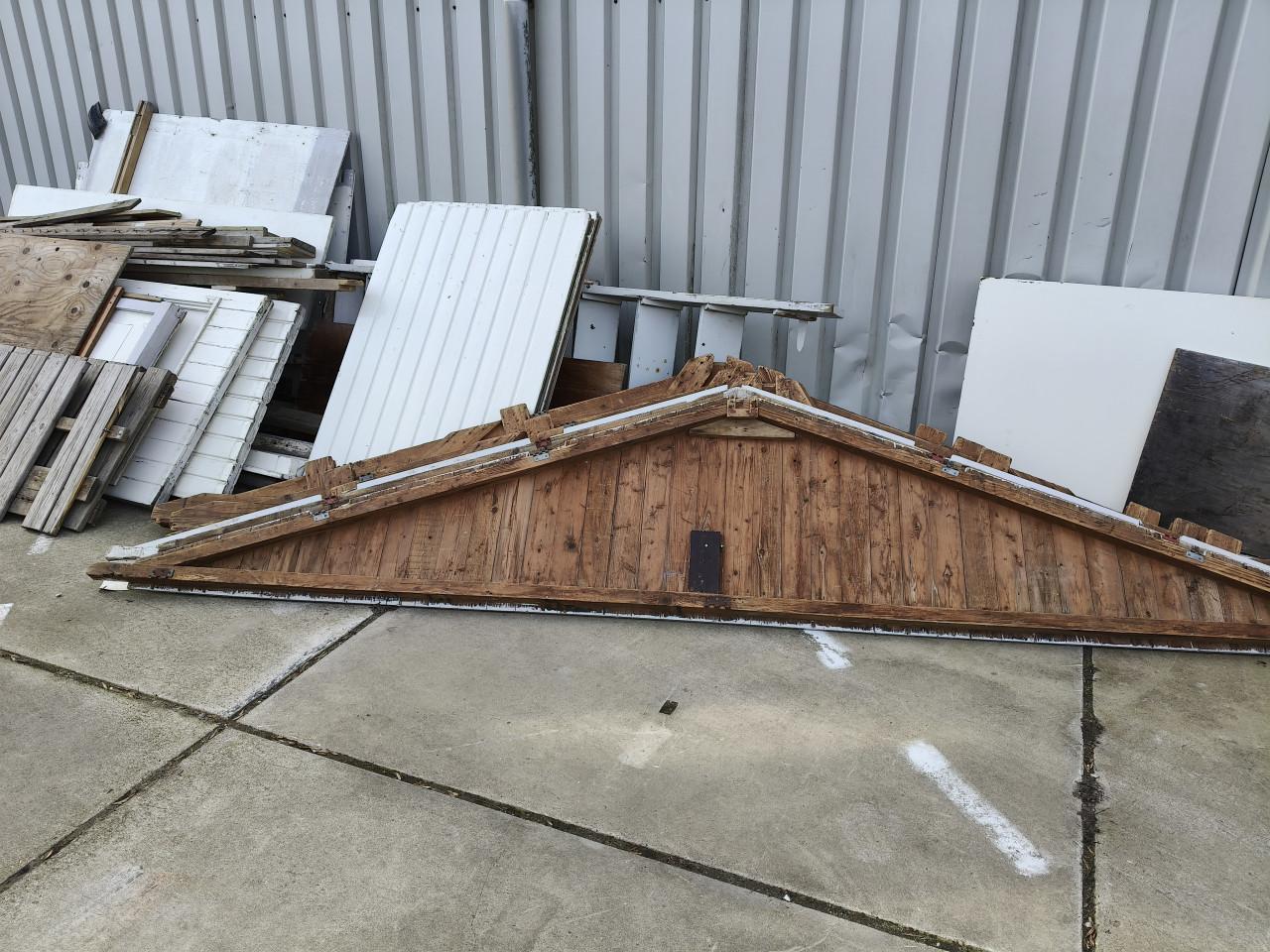 Diverse hout gratis!