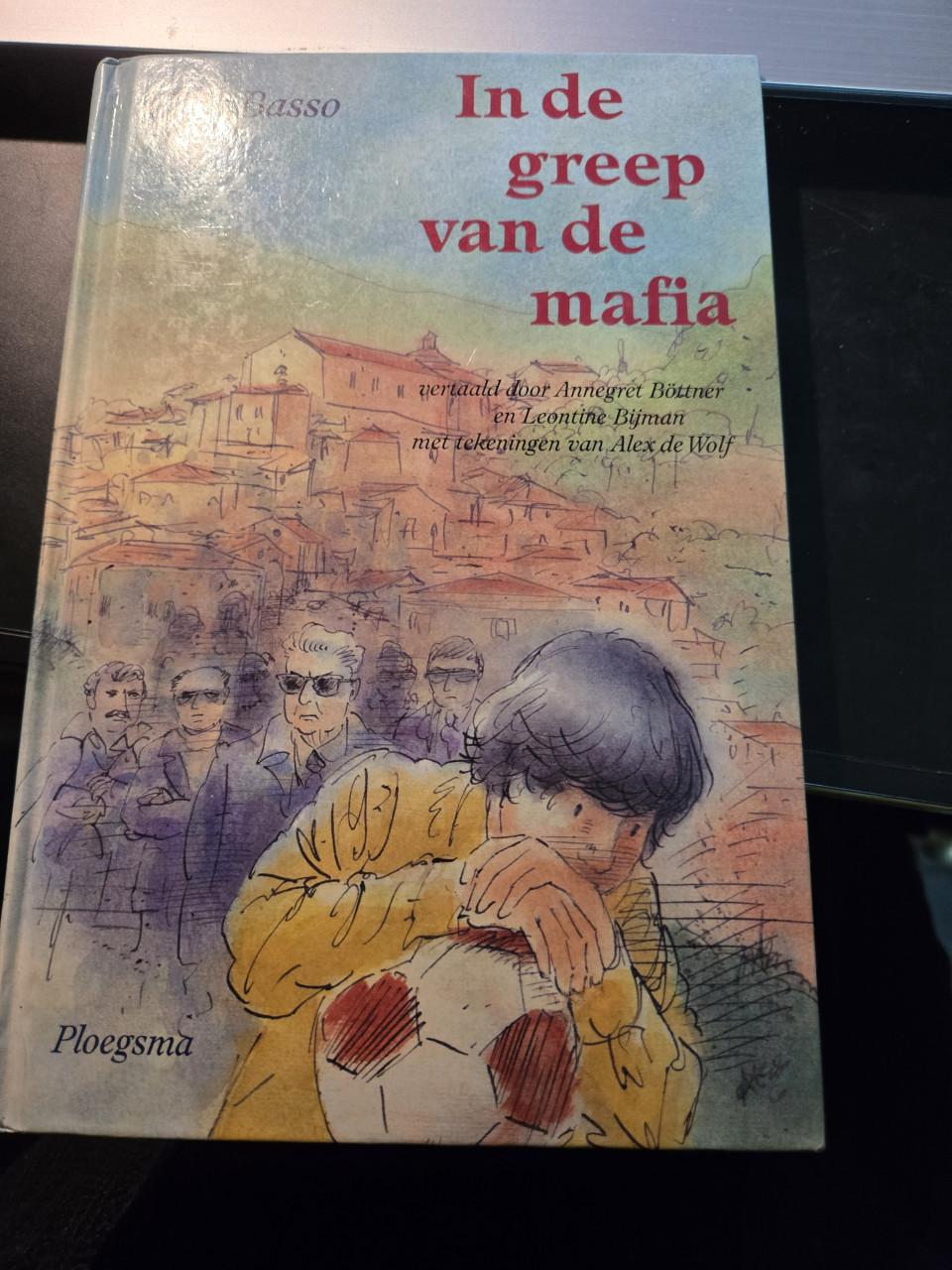 Boek : "In de greep van de mafia". 1989