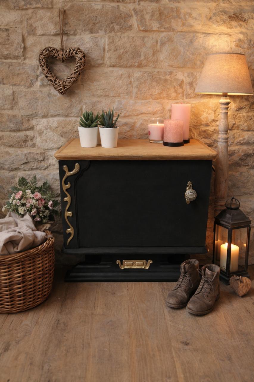 Uniek nacht/bijzetKastje