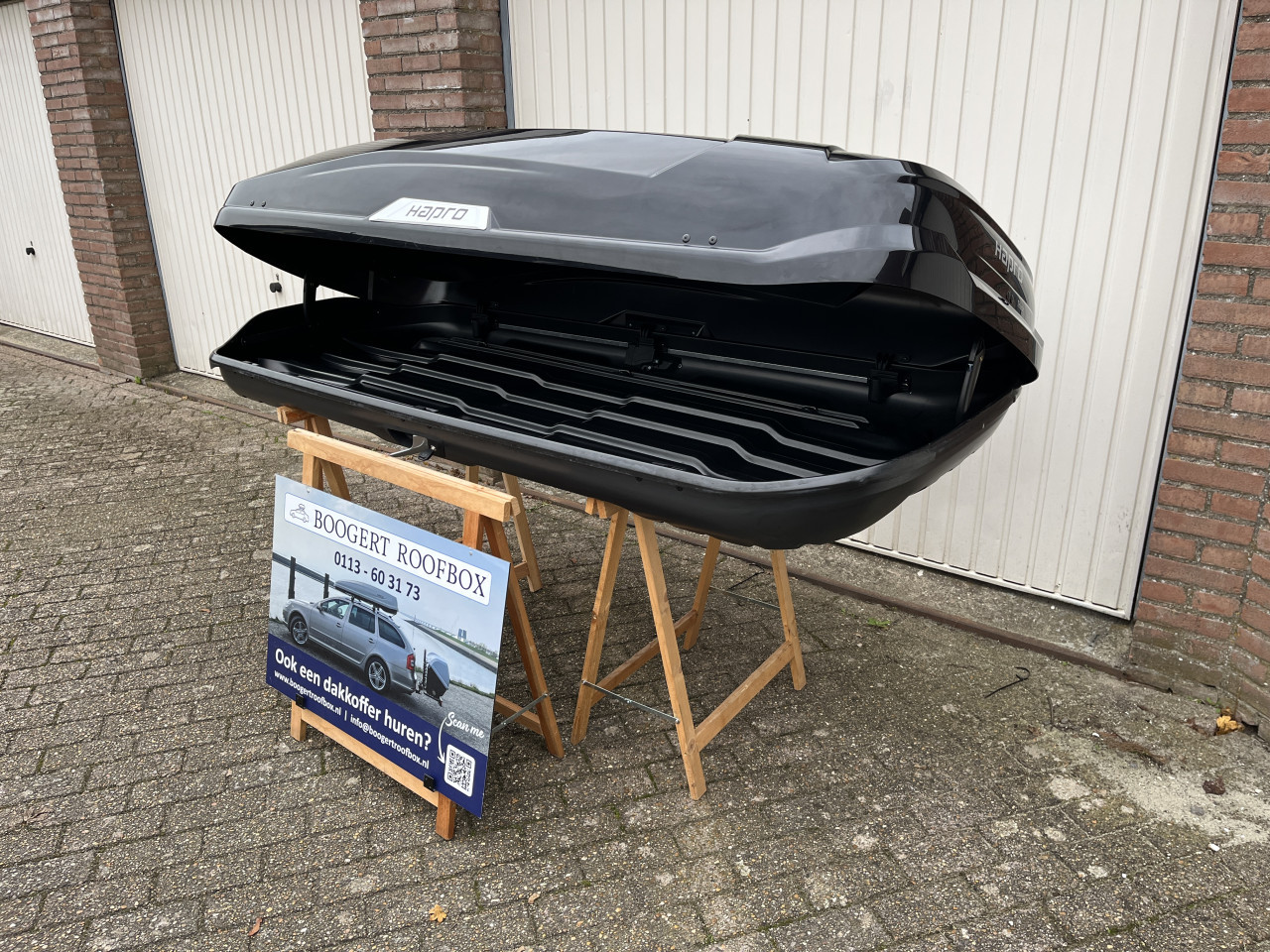 Hapro Trivor 640 dakkoffer Brilliant Black