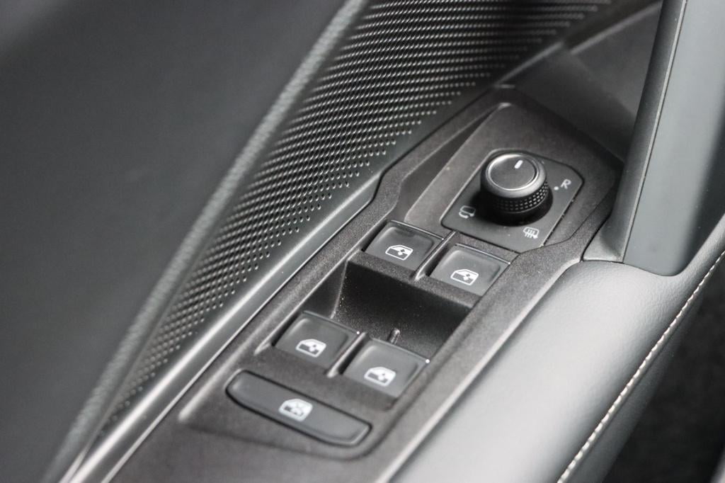 Volkswagen Tiguan 1.5 etsi life edition 150pk dsg7