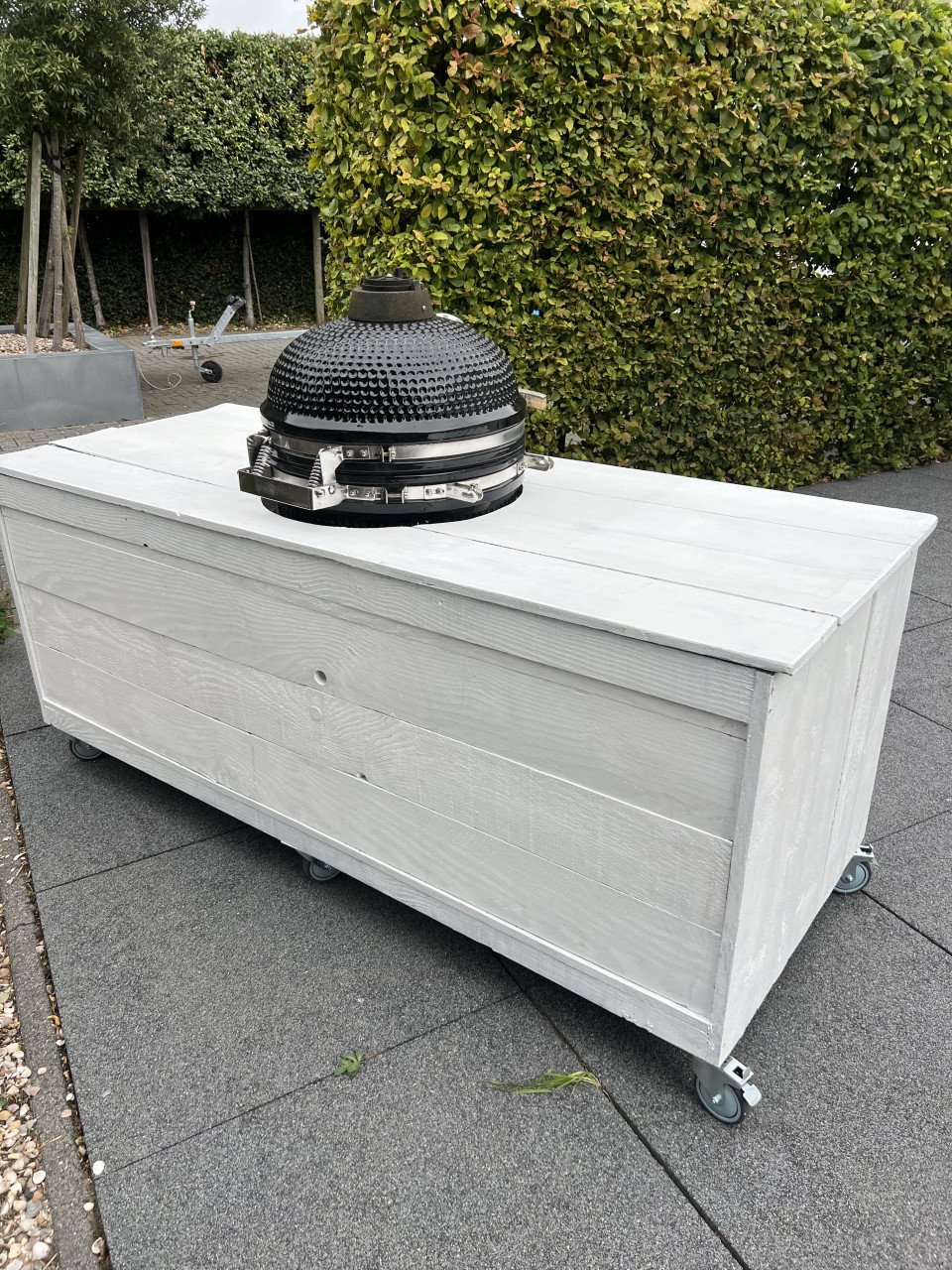 Buitenkeuken inclusief Kamado!