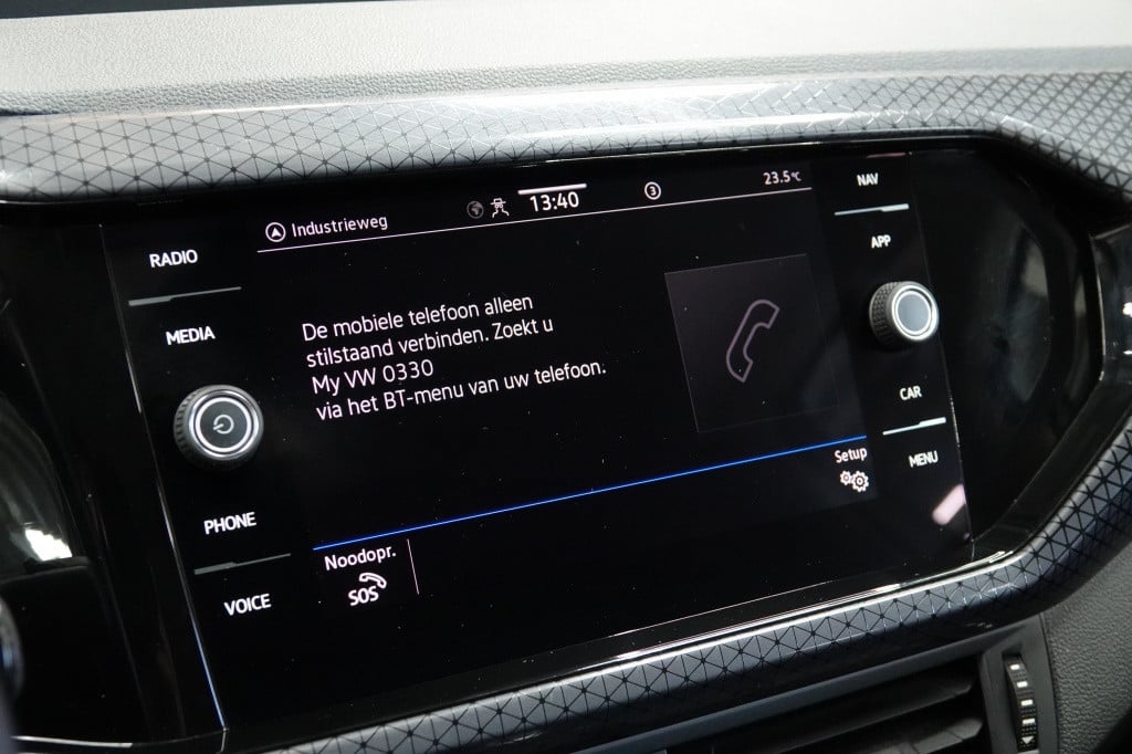 Volkswagen T-cross 1.0 tsi | carplay | acc | stoelverw. | pdc |
