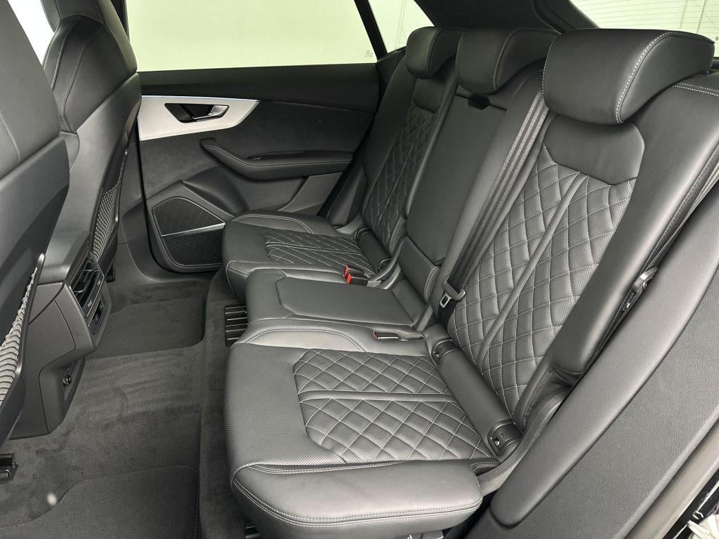 Audi Q8 55 tfsi e quattro pro line s