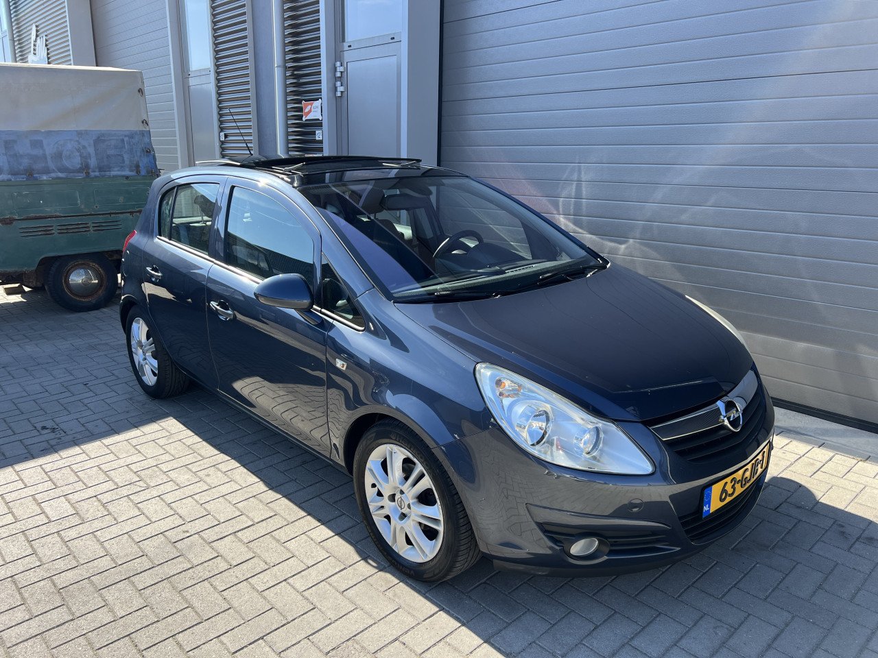 Opel Corsa 1.4-16V Cosmo/Automaat/Pano/Full option