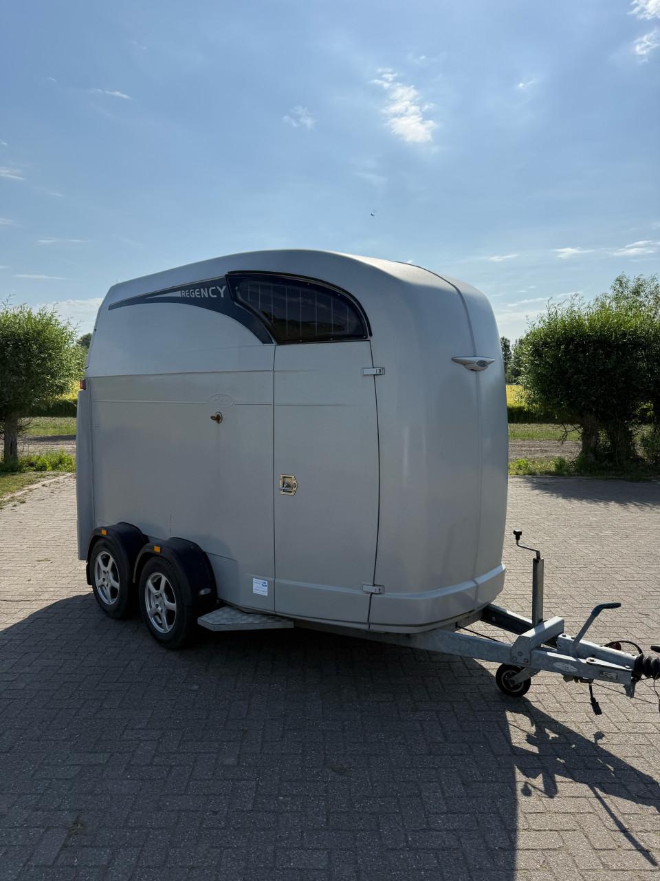 Atec paardentrailer 2 paards