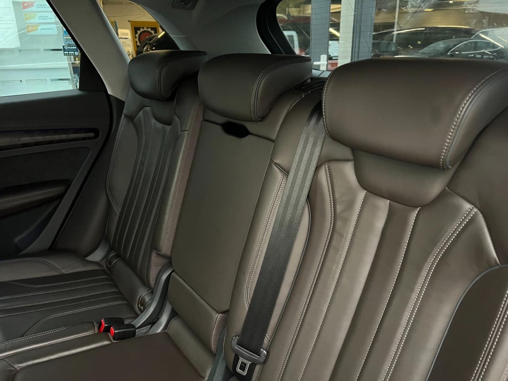 Audi Q5 55 tfsi e quattro competition s-line