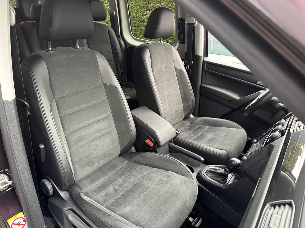 Volkswagen Caddy maxi 1.4 tsi 131pk dsg highline 7-persoons | xenon | adapt