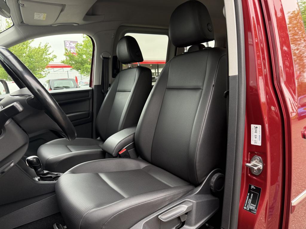 Volkswagen Caddy 1.4 tsi highline 7p | carplay | navi | trekhaak | stoelver