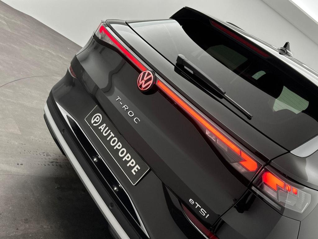 Volkswagen T-roc 1.5 etsi life first edition