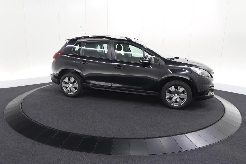 Peugeot 2008 puretech 82 active | lage km | trekhaak | navigatie | parkeers