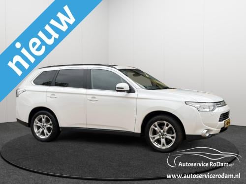 Mitsubishi Outlander 2.0 instyle | 7 peroons | trekhaak