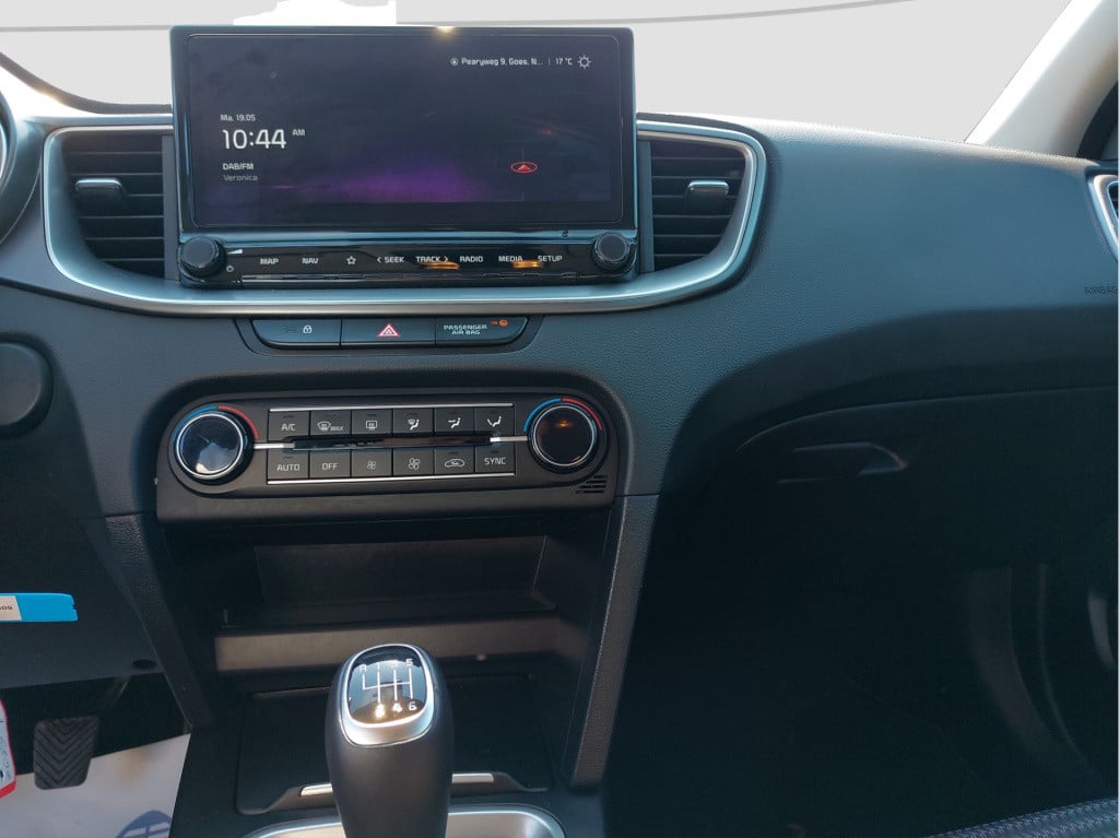 Kia Ceed Sportswagon 1.5 t-gdi dynamicline | trekhaak | parkeercamera | app