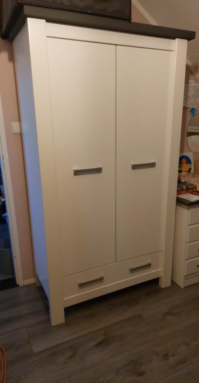 Kledingkast