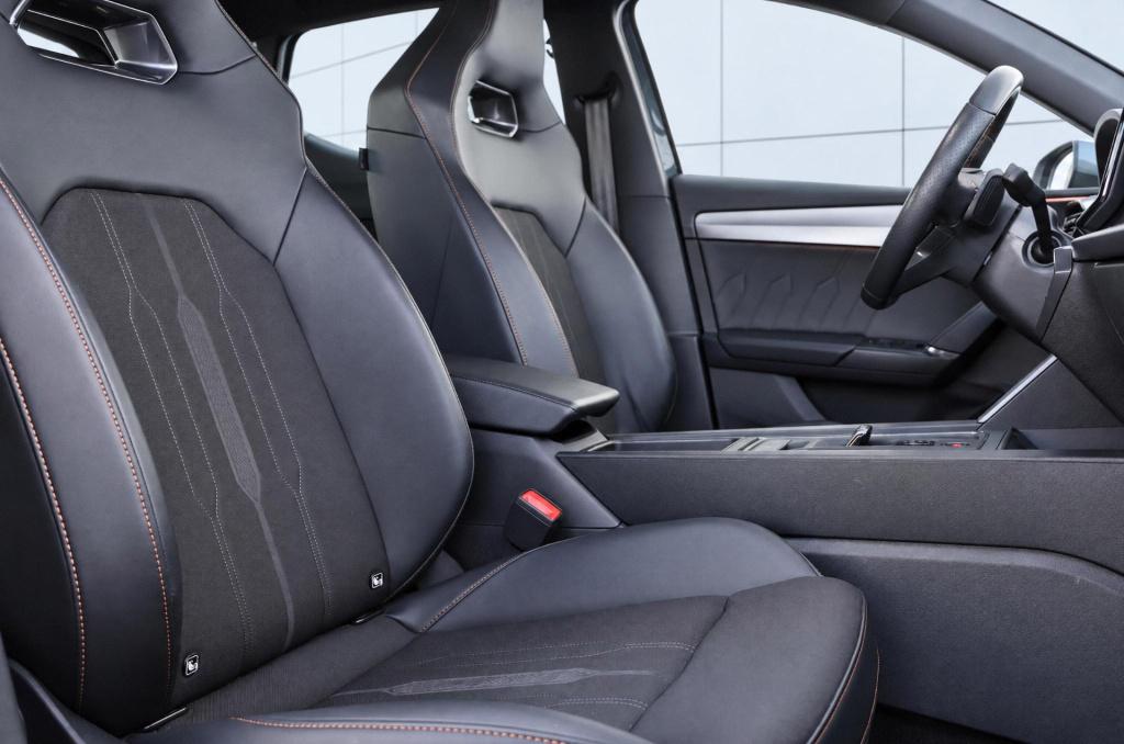 Cupra Leon 1.4 e-hybrid business 204pk dsg6 | soh 98,1%