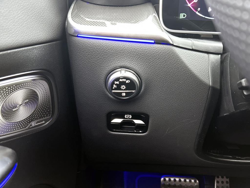 Mercedes-Benz Glc coupé 300 e 4matic sport edition | premium plus | winterp