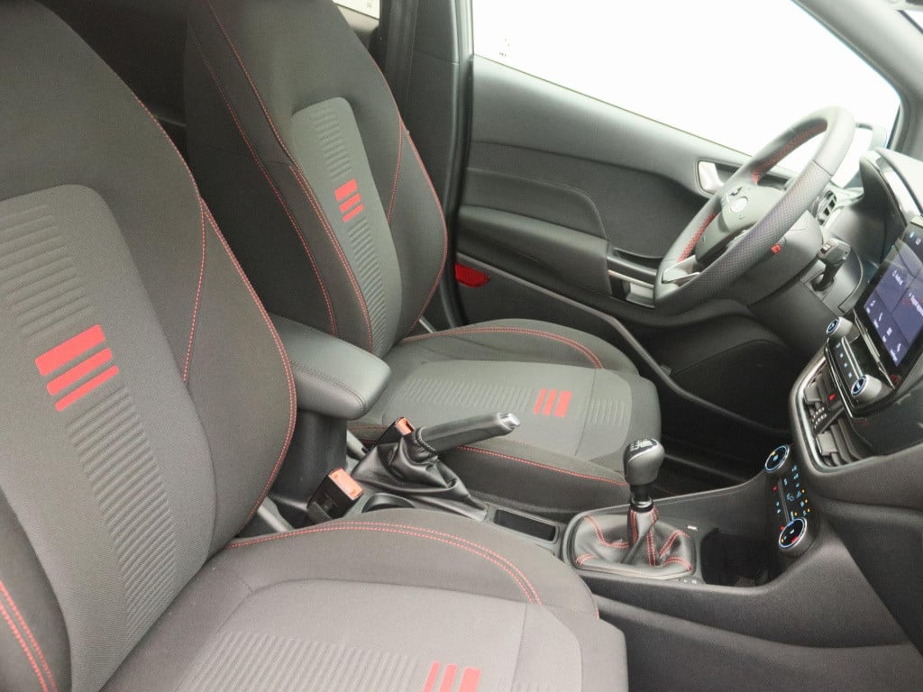 Ford Fiesta 1.0 ecoboost hybrid st-line | cruise control | climate control 
