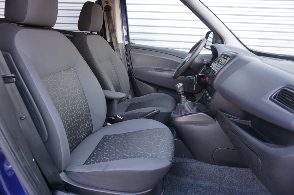 Fiat Doblo 1.4 dynamic airco / cruise / elektr. ramen / trekhaak / nap