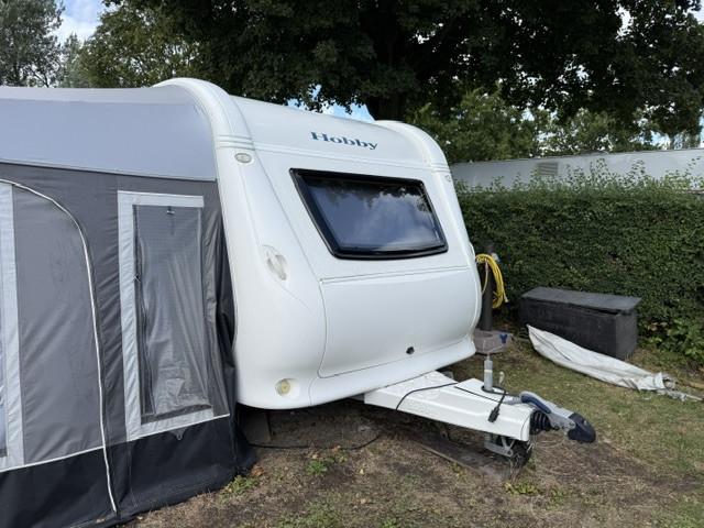Hobby 490 KMF met stapelbed
