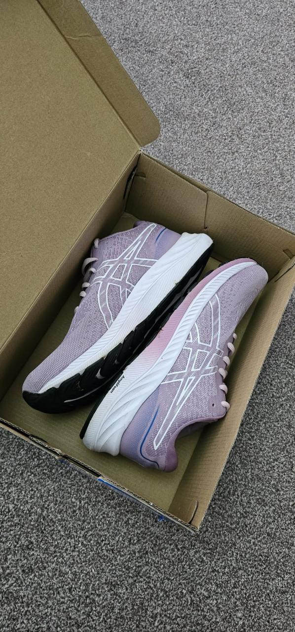Asics damesschoenen Gel-Excite 9 maat 41,5